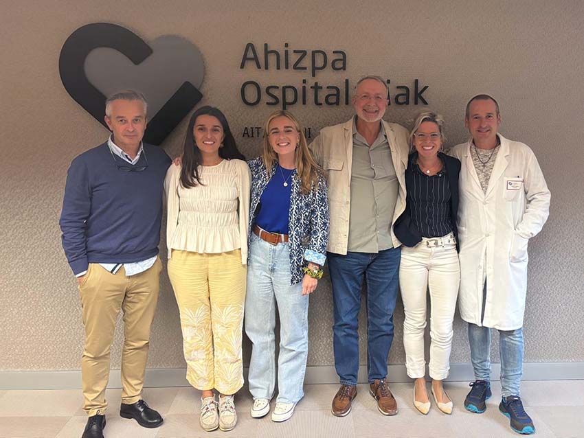 From left to right, Mikel Tellaeche, Cecilia Álvarez, Cristina Bressel, Enrique González, Macarena Aspiunza and Egoitz Zabala.